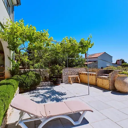 Gorgeous In With Wifi