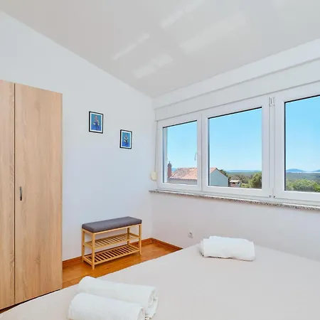 بيت للعطل 3 Bedroom In *